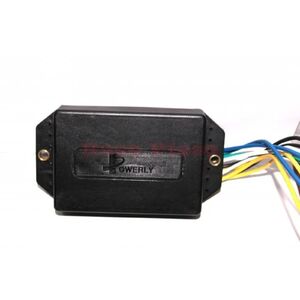 Aggreg&aacute;tor fesz&uuml;lts&eacute;gszab&aacute;lyoz&oacute; AVR 450V, 5-6 kW &aacute;ramfejlesztőh&ouml;z